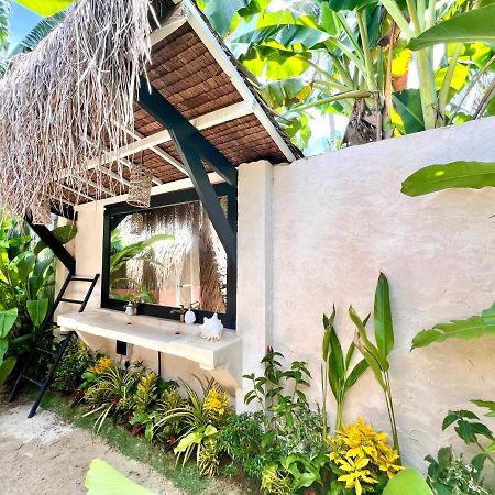 Secret Pool Villa Tuason Beach General Luna  Exterior photo